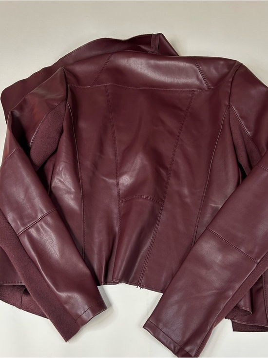 Bagatelle Women’s Size XS Faux Leather Moto Jacket Burgundy Open Front Suede - Picture 9 of 13
